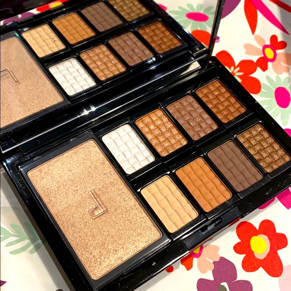 Doucce freematuc eyeshadow pro palette: nude